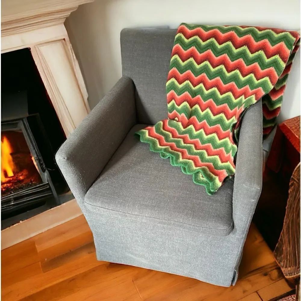 Vintage Handmade Knitted Crochet Chevron Zigzag Blanket Throw
